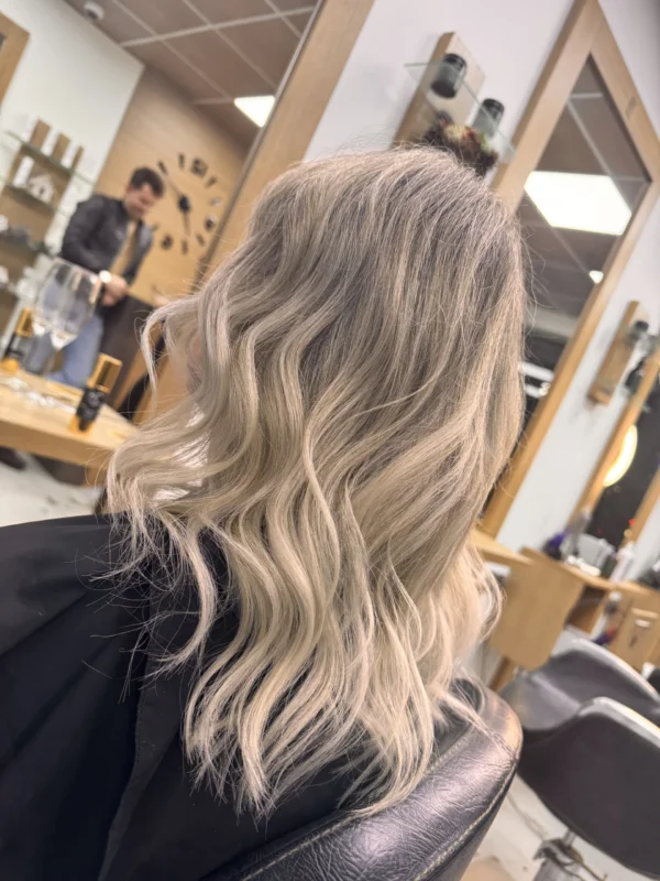 Airtouch Corrective Blonding On Hair With Heavy Colour Build Up And Banding Issues